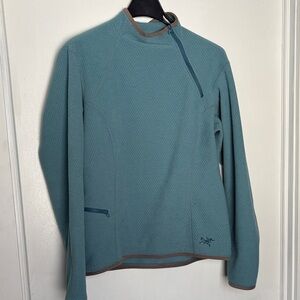 Vintage ARCTERYX Teal Long Sleeve Pullover with Zipper
